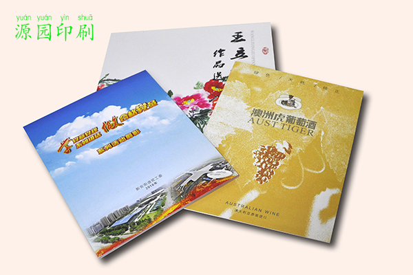 企業(yè)經(jīng)營中，企業(yè)畫冊、宣傳冊、說明書的作用起著非常重要的作用?
